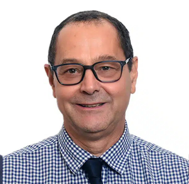 Ancien proviseur pendant 25 ans, Serge Bard vous accompagne pour réussir le concours de personnel de direction. Préparation personnalisée et tournée vers l'efficacité.